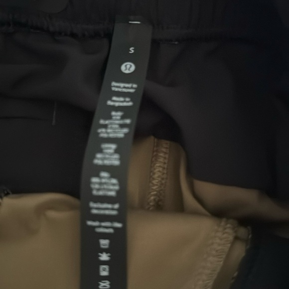 Lululemon ABC Jogger *Shorter - Picture 7 of 9